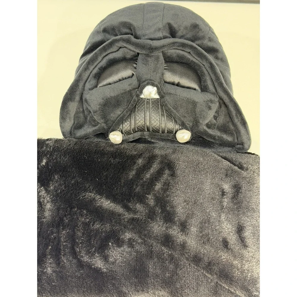 Star Wars Darth Vader Hooded Blanket 30